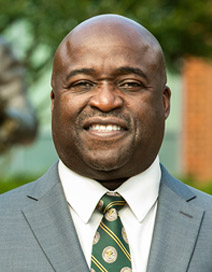 Photo, Dr. Gregory Washington